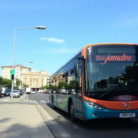 Brás para Jandira de transporte público